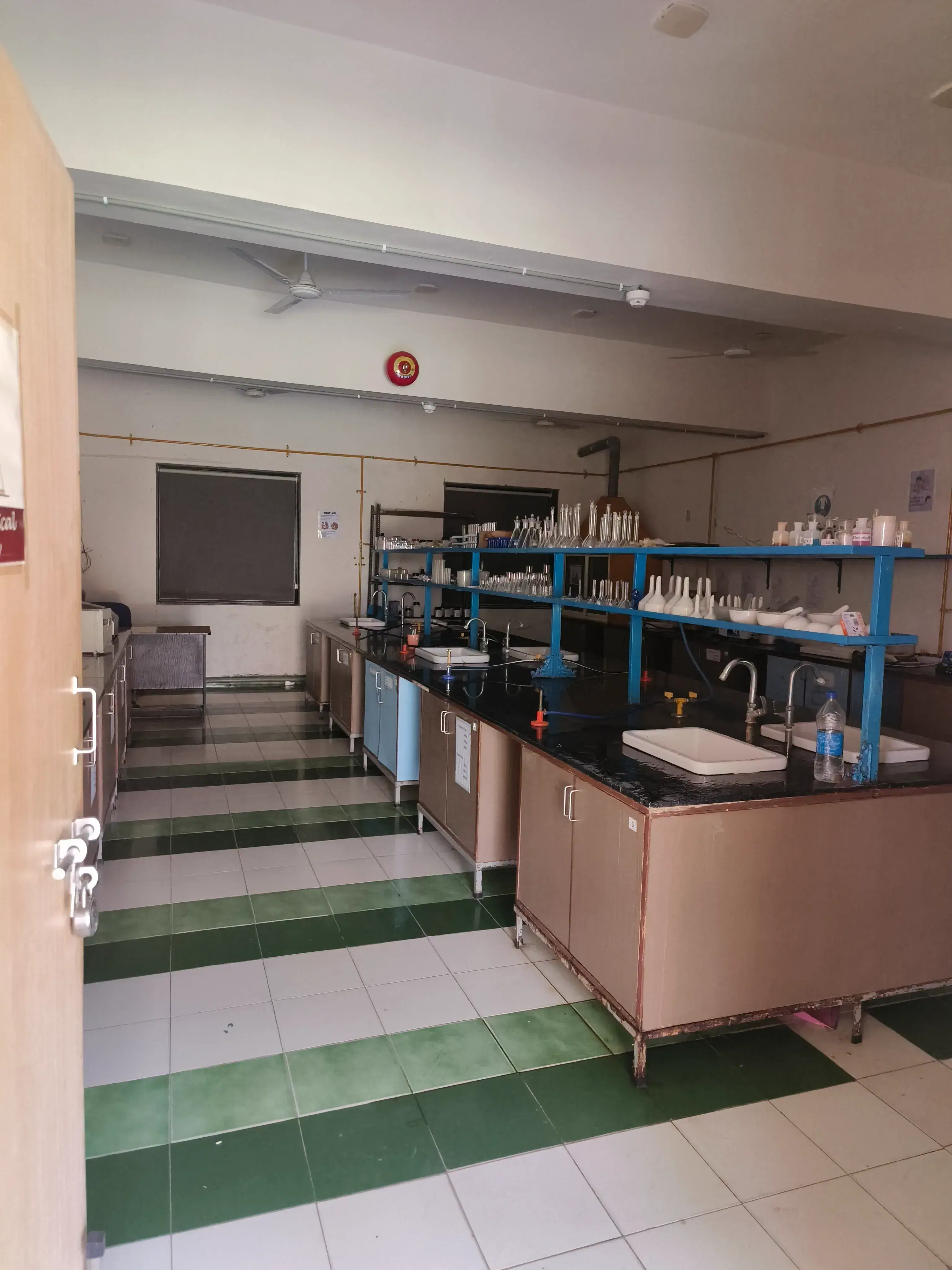 Sabarmati University Ahmedabad Academic Building photo 26